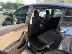 Tesla Model Y Rear-Wheel Drive - ფოტო 10