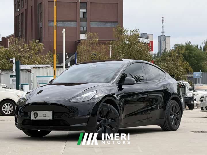 Tesla Model Y Long Range All-Wheel Drive - ავტომობილი ჩინეთიდან