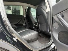Tesla Model Y Long Range All-Wheel Drive - ფოტო 11