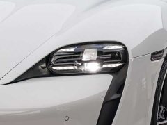 Porsche Taycan 2022 Facelift - ფოტო 10