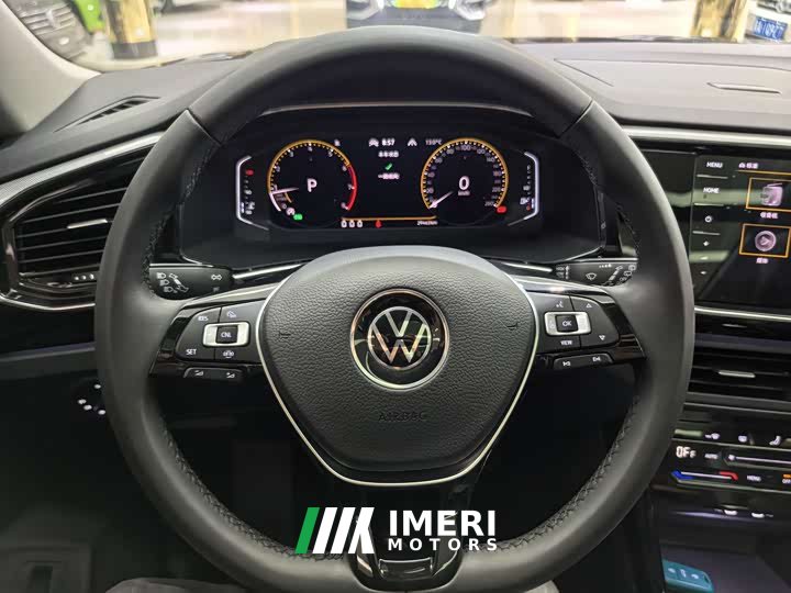 Volkswagen Taos 330TSI FWD Luxury Smart Connect Edition - ავტომობილი ჩინეთიდან