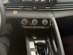 Hyundai Elantra 1.5L CVT GLX Elite - ფოტო 11