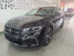Volkswagen Passat Outstanding Edition 380TSI Starry Sky Dragon Ascendant Version - ფოტო 1