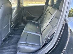 Tesla Model Y Long Range All-Wheel Drive - ფოტო 5