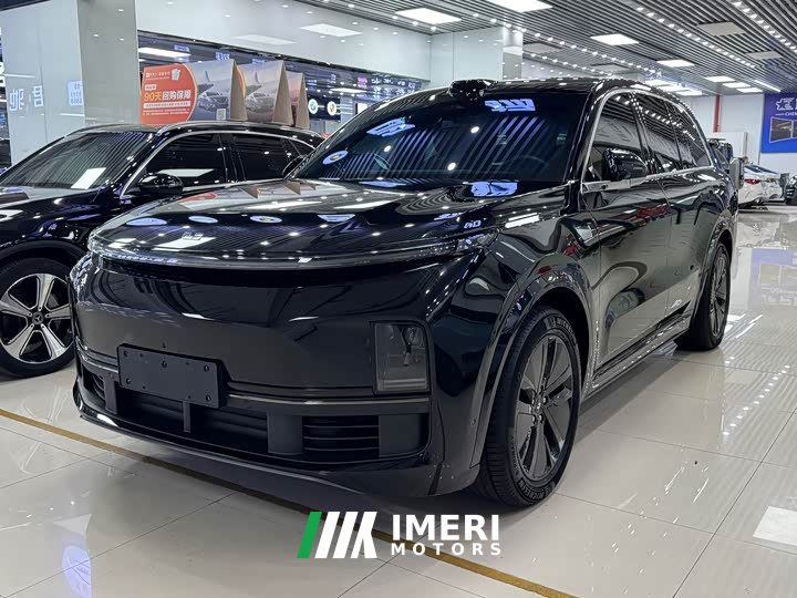 Li Auto L8 Max - ავტომობილი ჩინეთიდან