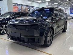 Li Auto L8 Max - ფოტო 1