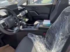 Toyota RAV4 2.0L AWD Luxury - ფოტო 5
