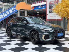 Audi A3 2022 Sportback 35 TFSI RS Package Speed Edition - ფოტო 3