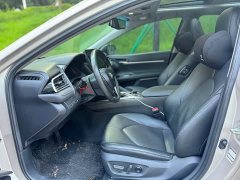 Toyota Camry 2.5G Luxury Edition - ფოტო 13