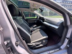 Volkswagen Golf 2021 200TSI DSG Pro - ფოტო 10