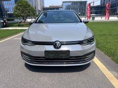Volkswagen Golf 2021 200TSI DSG Pro - ფოტო 2