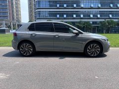 Volkswagen Golf 2021 200TSI DSG Pro - ფოტო 4