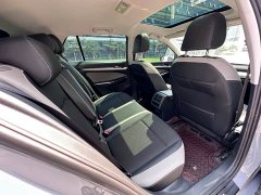 Volkswagen Golf 2021 200TSI DSG Pro - ფოტო 9