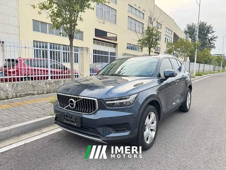 Volvo XC40 T4 AWD Smart Fashion Edition - ავტომობილი ჩინეთიდან