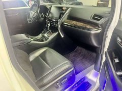 Toyota Alphard Hybrid 2.5L Premium Gold Edition - ფოტო 6