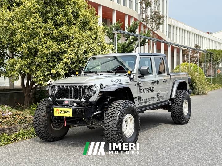 Jeep Gladiator 2022 3.6L Pioneer Edition - ავტომობილი ჩინეთიდან