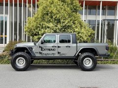 Jeep Gladiator 2022 3.6L Pioneer Edition - ფოტო 2