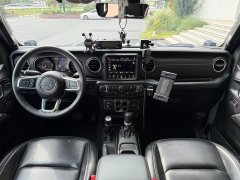 Jeep Gladiator 2022 3.6L Pioneer Edition - ფოტო 9