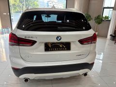 BMW X1 sDrive20Li Fashion - ფოტო 4