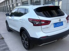 Nissan Qashqai Classic 2.0L CVT XV Premium Smart Edition - ფოტო 4