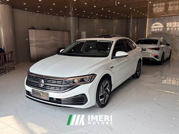 Volkswagen Sagitar 280TSI DSG Beyond Lite