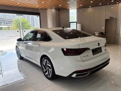 Volkswagen Sagitar 280TSI DSG Beyond Plus - ფოტო 3