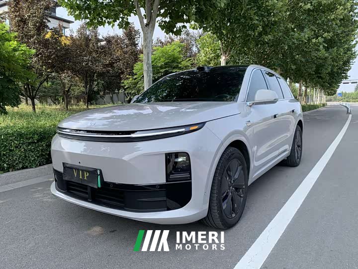 Li Auto L6 Max - ავტომობილი ჩინეთიდან