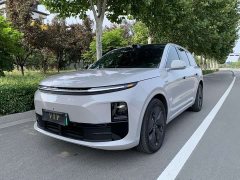 Li Auto L6 Max - ფოტო 1