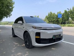 Li Auto L6 Max - ფოტო 3