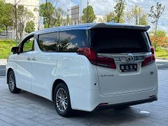 Toyota Alphard 2021 Hybrid 2.5L Luxury - ფოტო 4