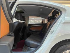 Volkswagen Bora 280TSI DSG Comfort Edition - ფოტო 11