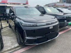 Geely Galaxy M9 210km AWD Navigator Edition - ფოტო 3