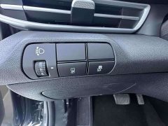 Hyundai Elantra 2023 1.5L CVT Luxury - ფოტო 14