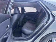 Hyundai Elantra 2023 1.5L CVT Luxury - ფოტო 18
