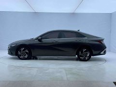 Hyundai Elantra 2023 1.5L CVT Luxury - ფოტო 9