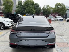 Hyundai Elantra 1.5L CVT 20th Anniversary Edition - ფოტო 13