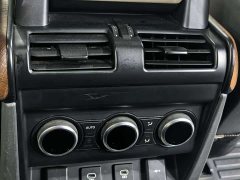 Land Rover Defender 110 P400 Dark Edition - ფოტო 12