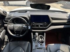 Toyota Highlander Hybrid 2.5L FWD Premium 7-Seater - ფოტო 8