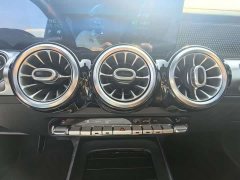 Mercedes-Benz GLB 200 Dynamic - ფოტო 12