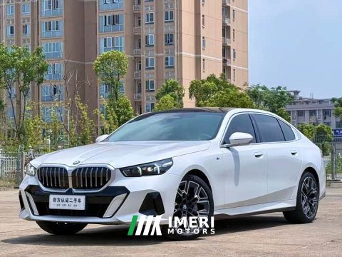 2025 BMW 5 Series 530Li Luxury M Sport Package - ავტომობილი ჩინეთიდან