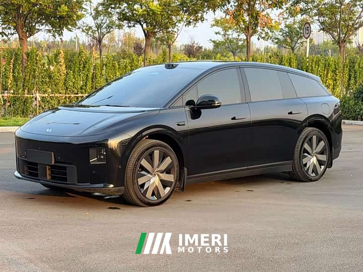 Li Auto i6 2025 Four-Wheel Drive Standard Edition - ავტომობილი ჩინეთიდან