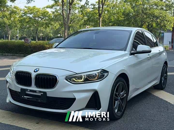 BMW 1 Series 120i M Sport - ავტომობილი ჩინეთიდან