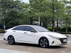 Hyundai Elantra 1.5L CVT Luxury - photo 3