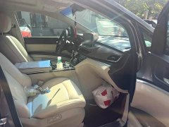 Buick GL8 Land Business Class 652T Comfort - ფოტო 9