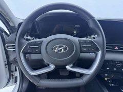 Hyundai Elantra 1.5L CVT Luxury - ფოტო 12
