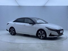 Hyundai Elantra 1.5L CVT Luxury - ფოტო 3