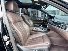 BMW 7 Series 740Li Premier M Sport Package - ფოტო 7