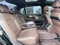 BMW 7 Series 740Li Premier M Sport Package - ფოტო 8