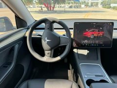 Tesla Model Y Rear-Wheel Drive - ფოტო 8