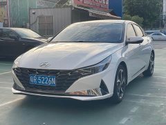 Hyundai Elantra 2022 1.5L CVT Luxury - ფოტო 1